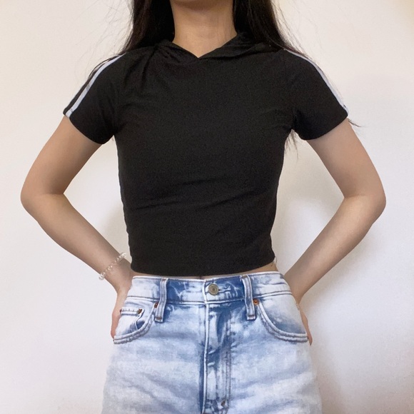 Black hooded t shirt - Picture 2 of 2